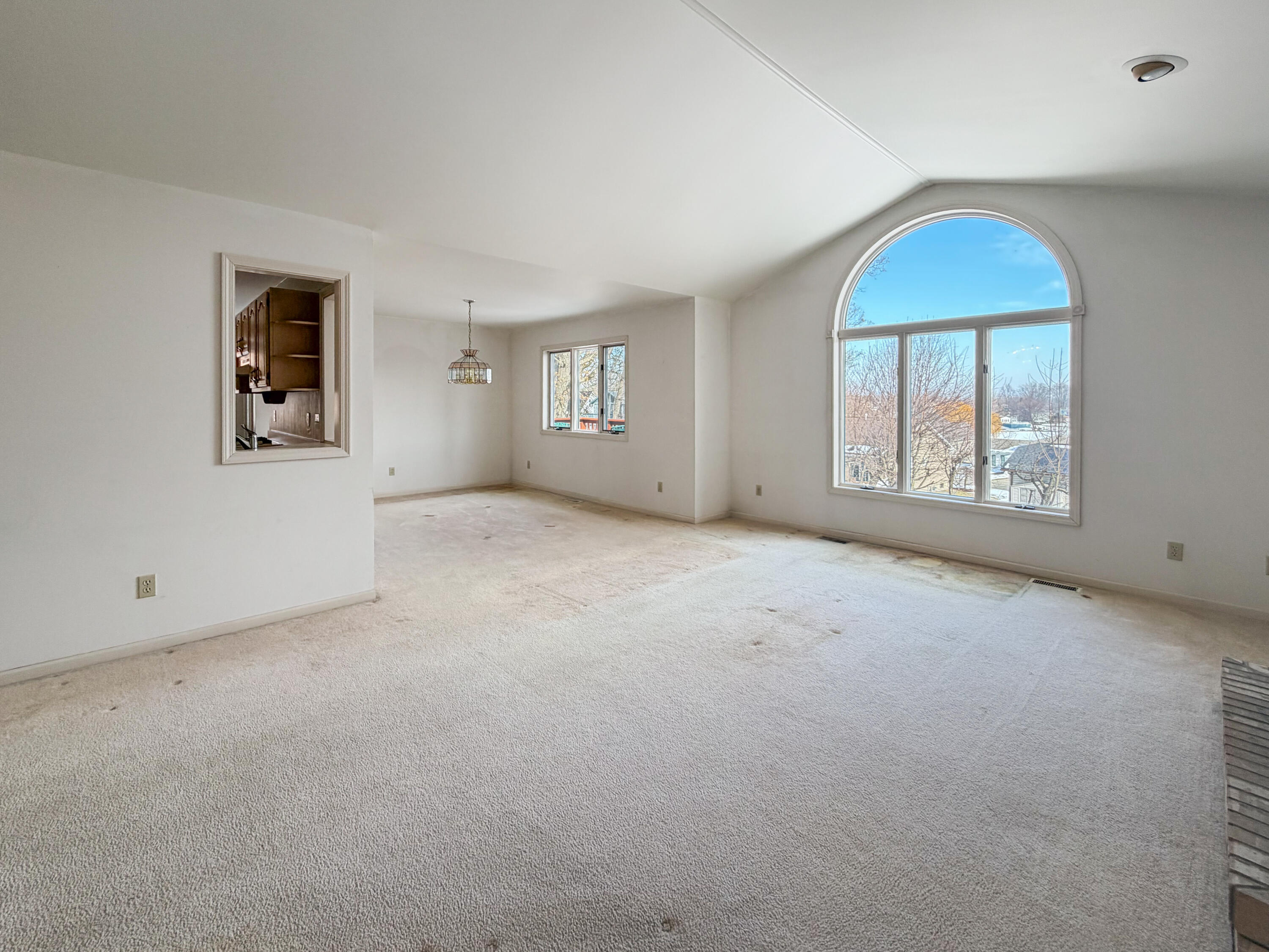 1128 Country Club Drive Crown Point, IN 46307 - Photo 3 of 26 3000x2250