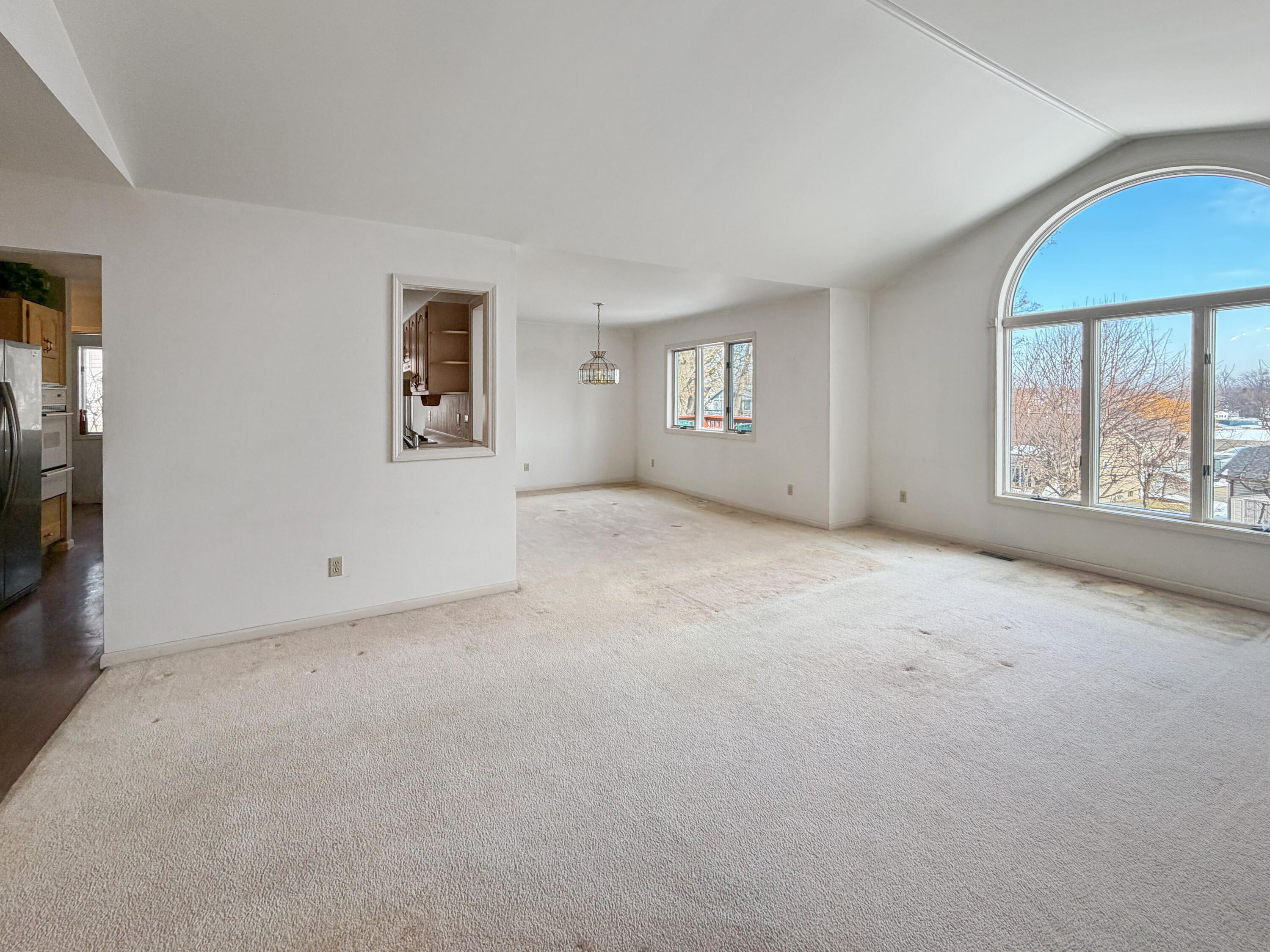 1128 Country Club Drive Crown Point, IN 46307 - Photo 4 of 26 3000x2250