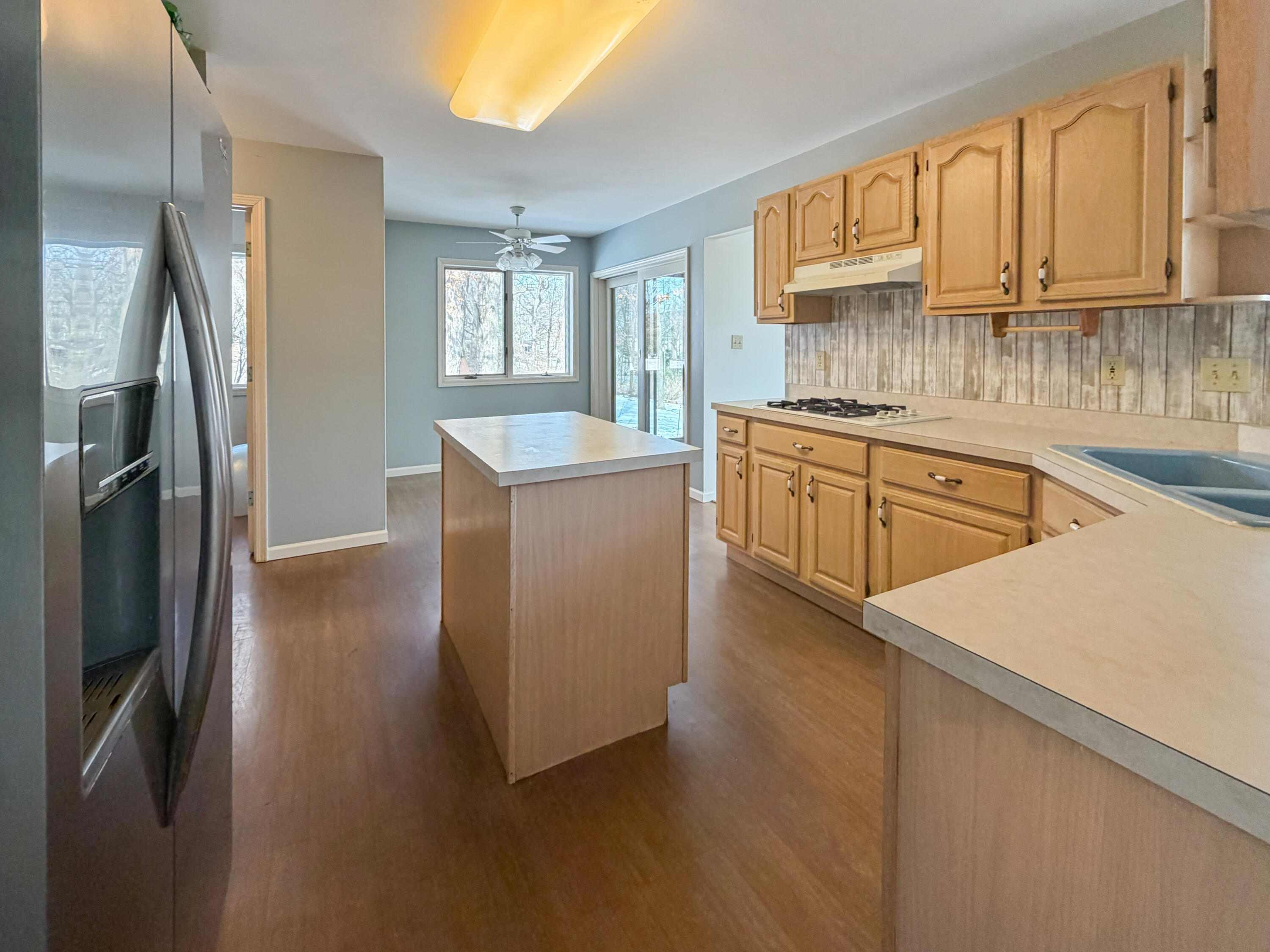 1128 Country Club Drive Crown Point, IN 46307 - Photo 8 of 26 3000x2250