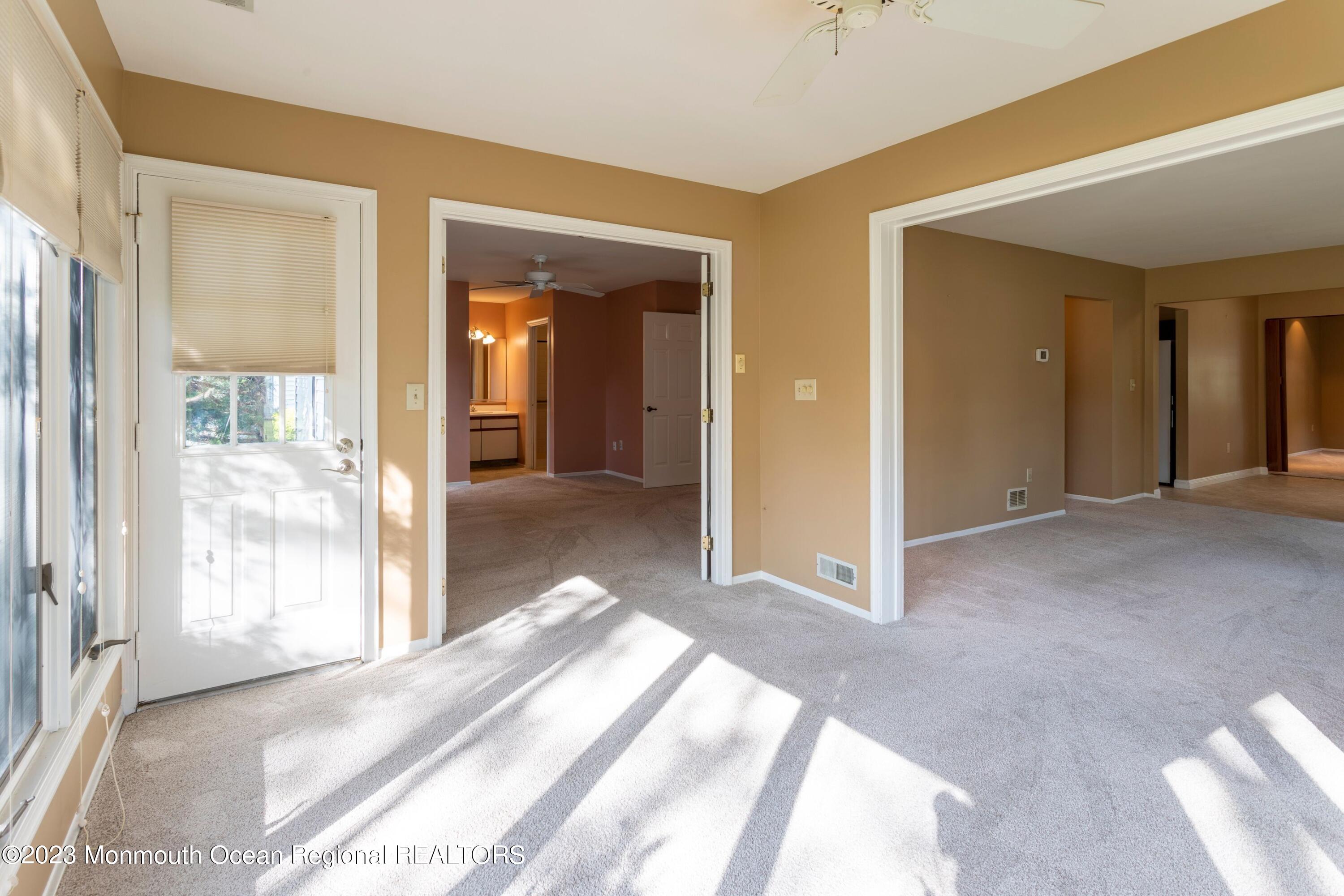 23 Farmview Lane Columbus, NJ 08022 - Photo 12 of 19 Farmview 12