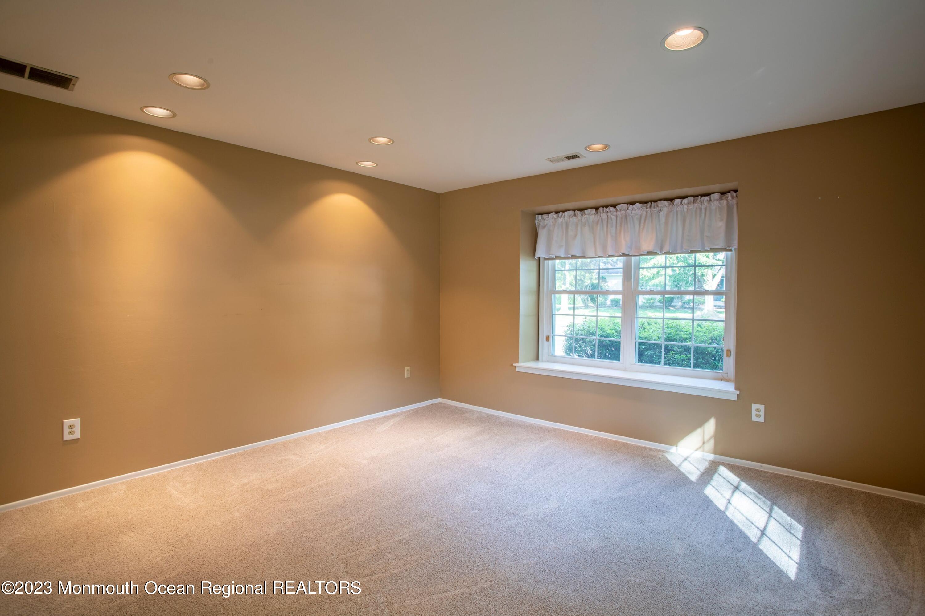 23 Farmview Lane Columbus, NJ 08022 - Photo 8 of 19 Farmview 7