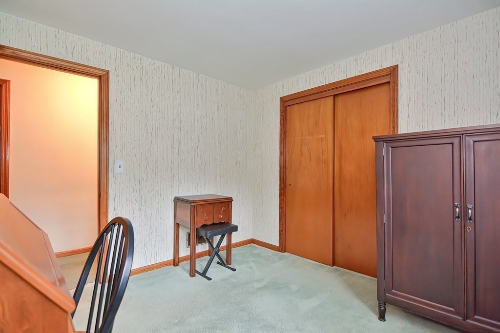 75 Dorset Road Holliston, MA 01746 - Photo 16 of 32 Gallery Image 16