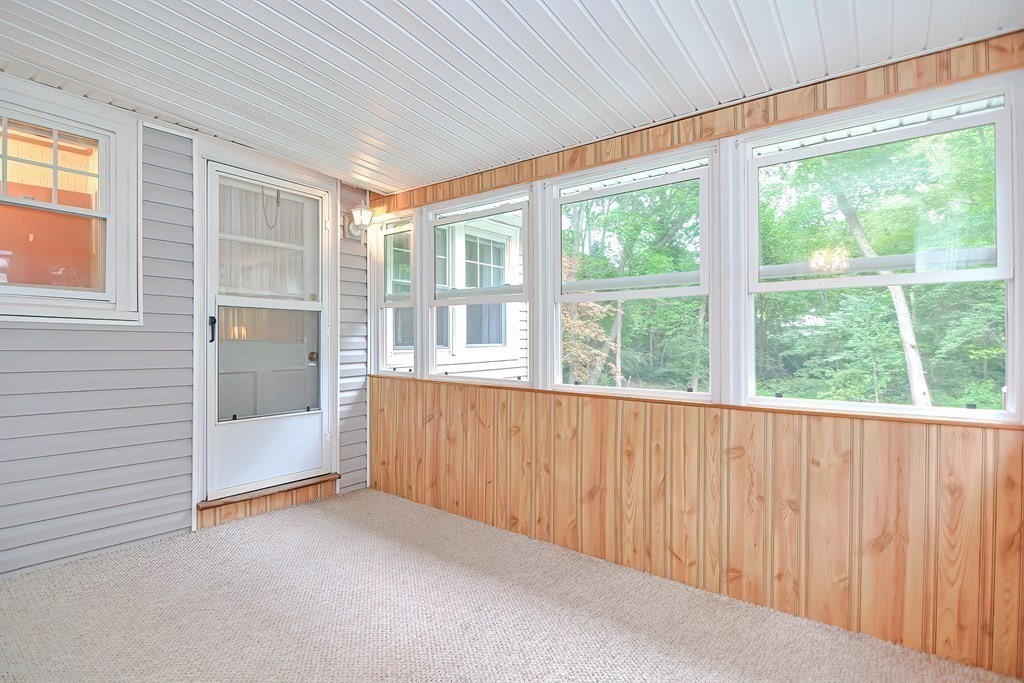 75 Dorset Road Holliston, MA 01746 - Photo 26 of 32 Gallery Image 26