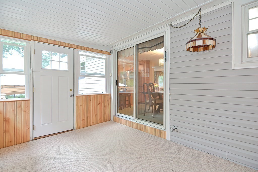 75 Dorset Road Holliston, MA 01746 - Photo 28 of 32 Gallery Image 28