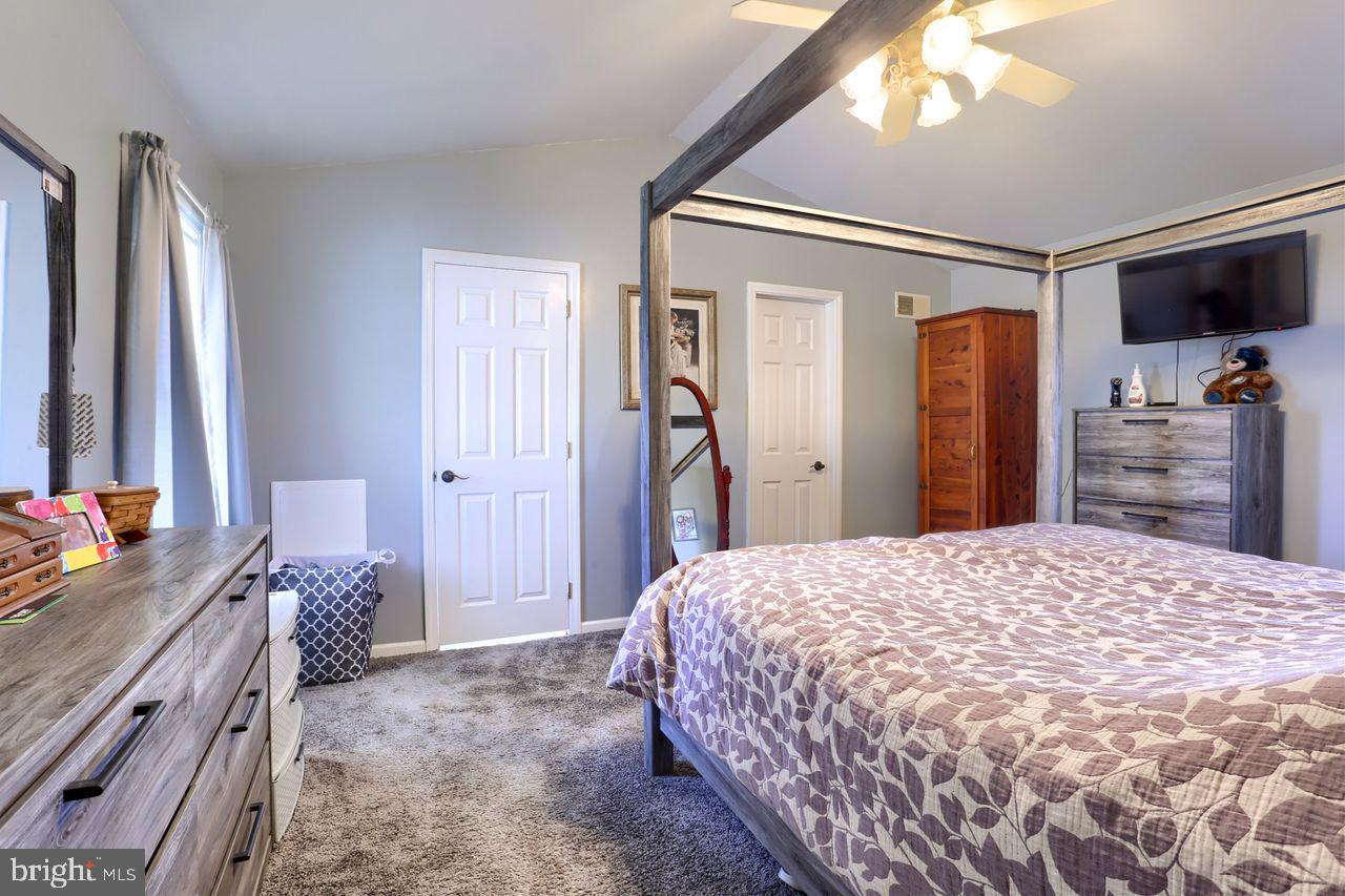 1228 Lampeter Road Lancaster, PA 17602 - Photo 11 of 21 Gallery Image 11