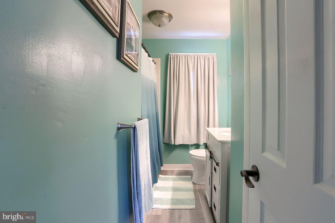 1228 Lampeter Road Lancaster, PA 17602 - Photo 10 of 21 Gallery Image 10