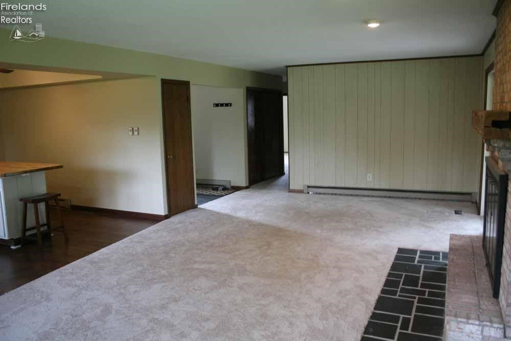1215 Buchman Road Fremont, OH 43420 - Photo 5 of 10 Gallery Image 5