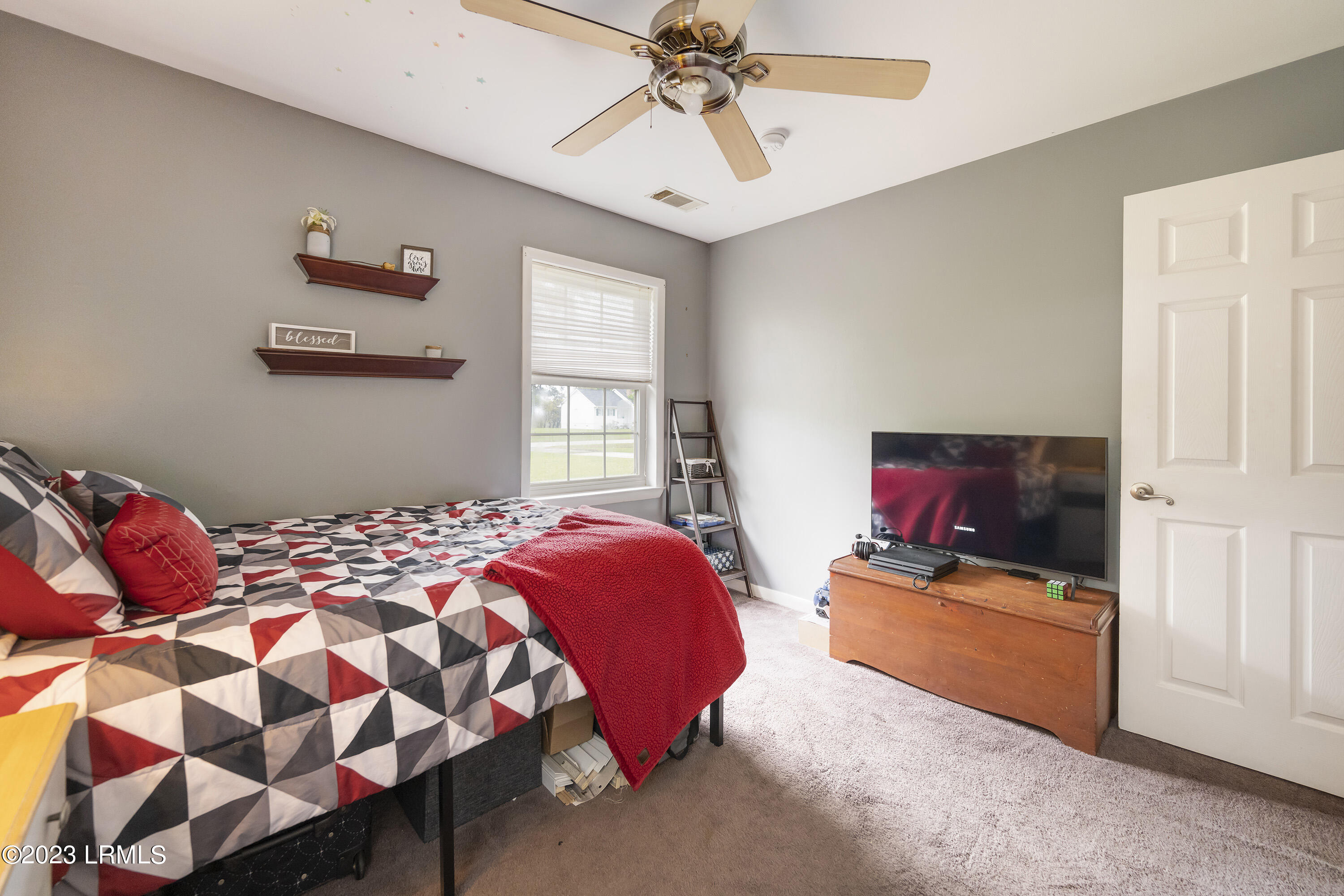 4017 Shell Point Road Beaufort, SC 29906 - Photo 28 of 47 4017 Shell Point_36