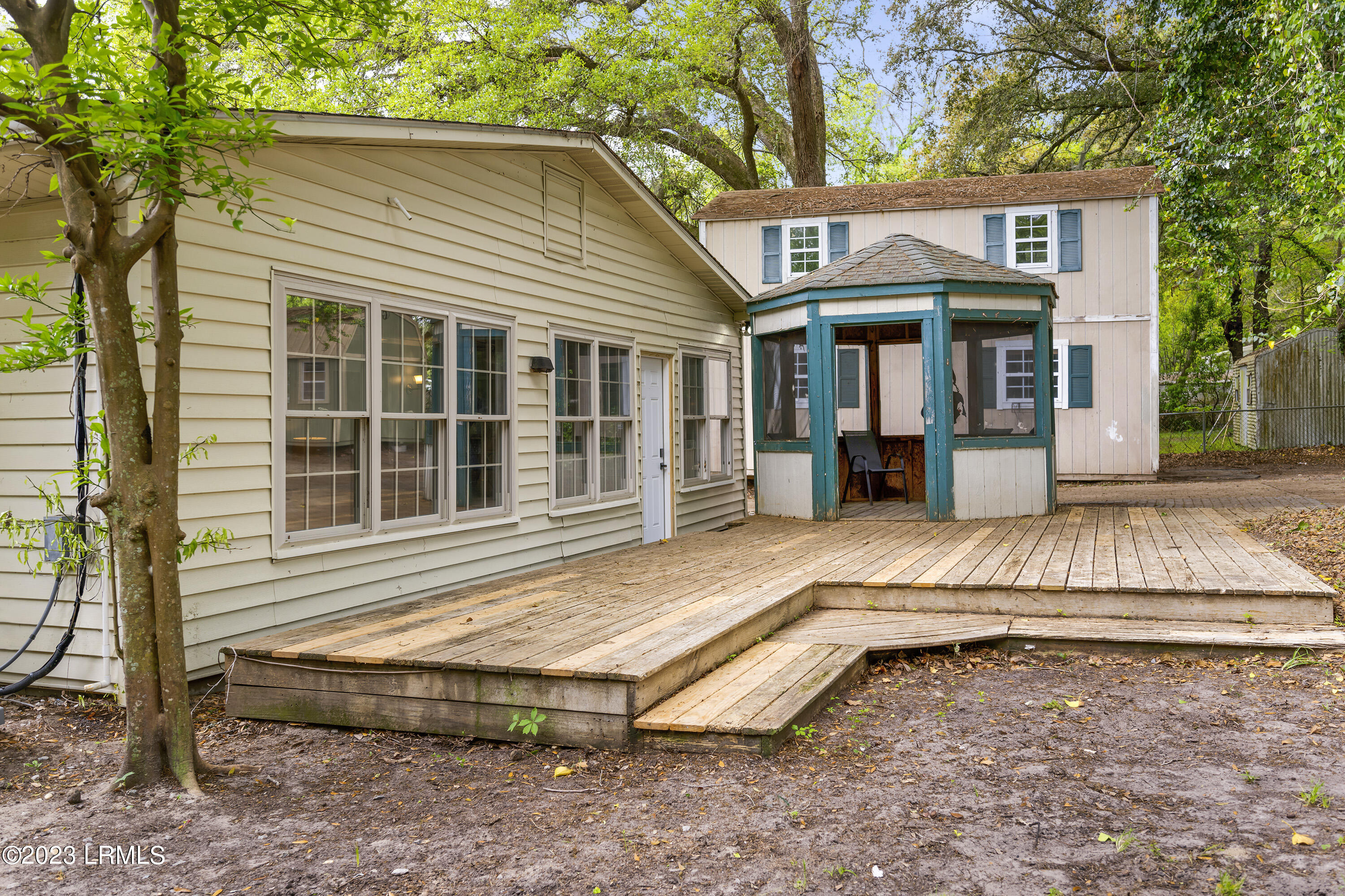 4017 Shell Point Road Beaufort, SC 29906 - Photo 39 of 47 4017 Shell Point_22