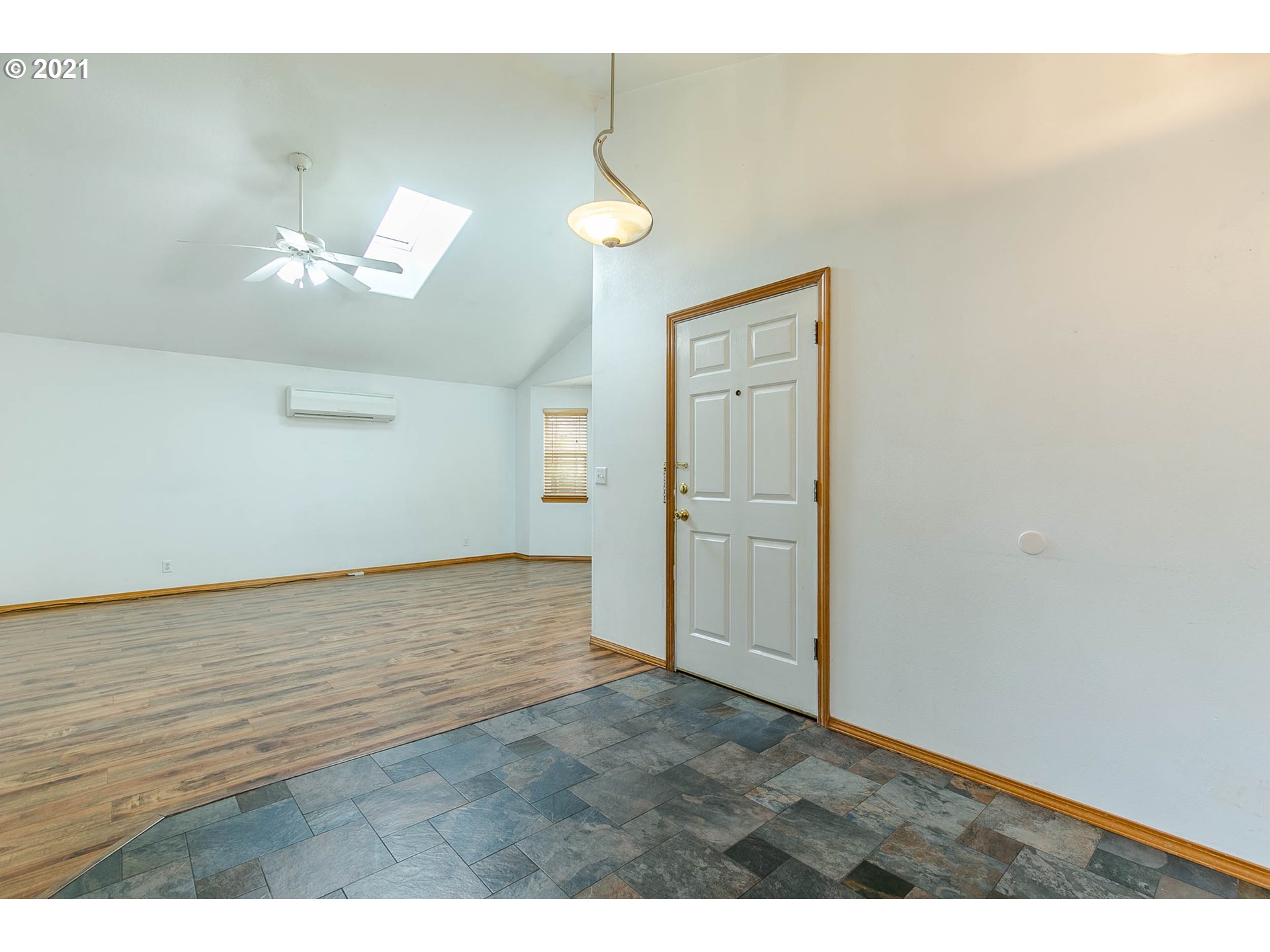 4049 Virginia Avenue Springfield, OR 97478 - Photo 13 of 32 a view of a room with an empty space