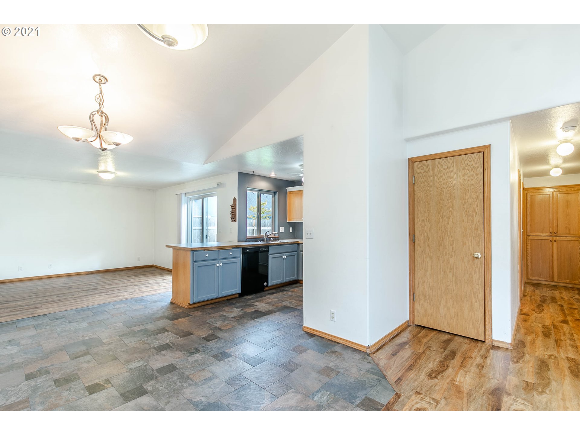 4049 Virginia Avenue Springfield, OR 97478 - Photo 3 of 32 a view interior of a house and natural light