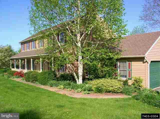 1226 Wentworth Road, Unit 33 York, PA 17408 - Photo 2 of 5 Gallery Image 2