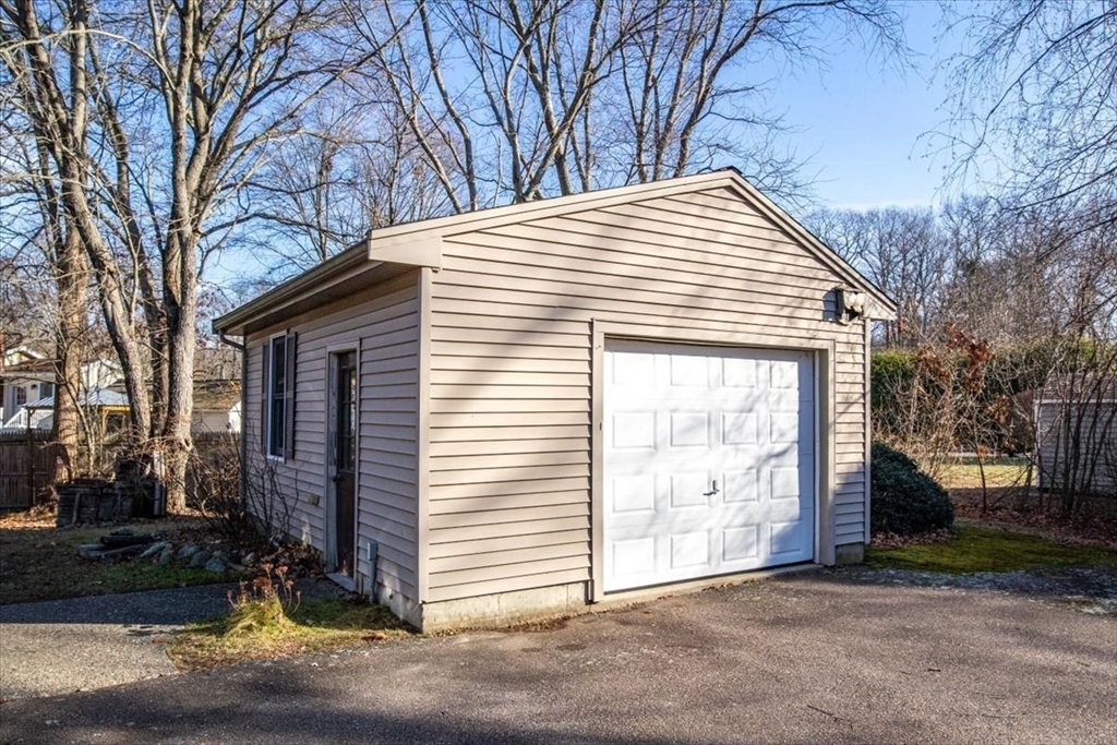 75 Bruce Road Walpole, MA 02081 - Photo 20 of 20