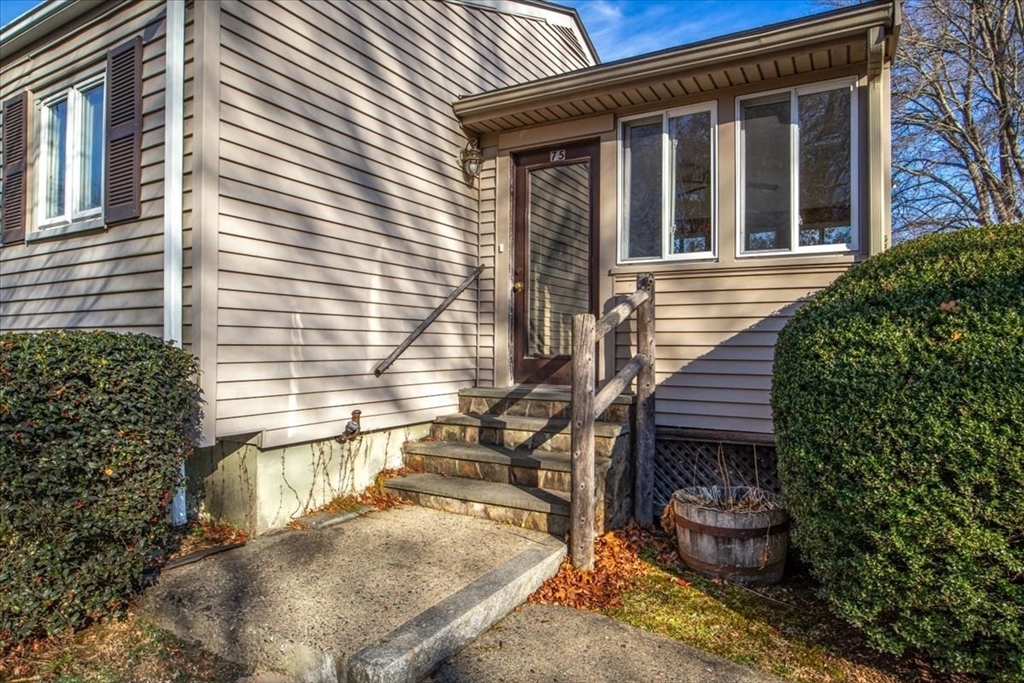 75 Bruce Road Walpole, MA 02081 - Photo 3 of 20