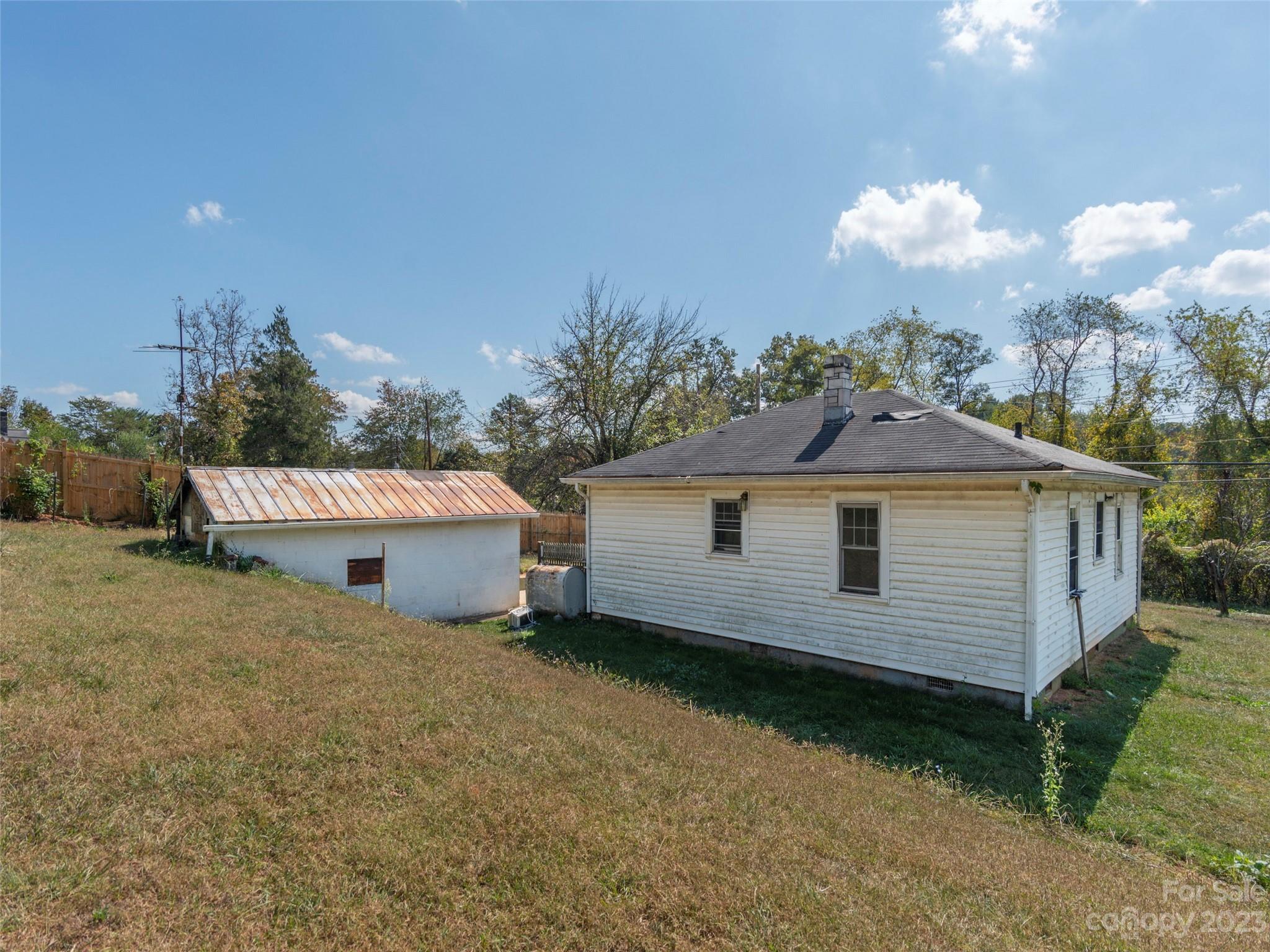 487 Emma Road Asheville, NC 28806 - Photo 13 of 13 Gallery Image 13