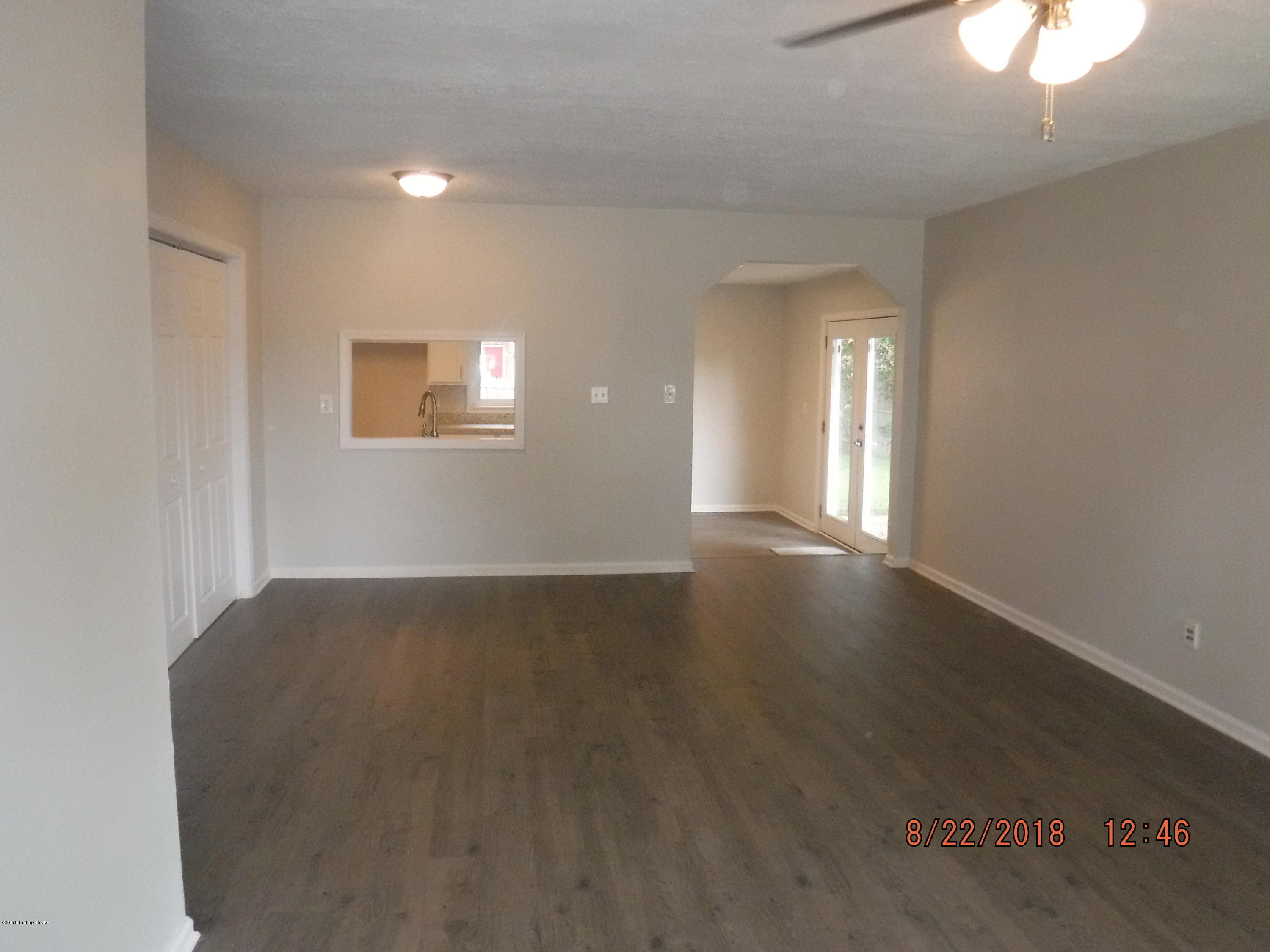 378 Meadowood Road Hillview, KY 40229 - Photo 2 of 32 DSCF4134