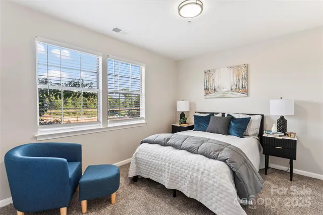 $210,000 | 1620 Arlyn Circle, Unit E, Charlotte, NC 28213