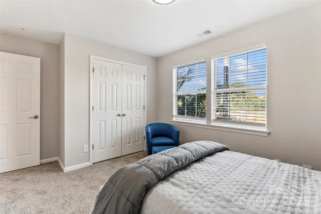 $210,000 | 1620 Arlyn Circle, Unit E, Charlotte, NC 28213