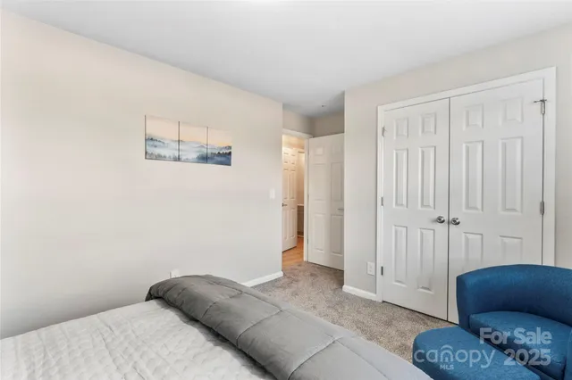 $210,000 | 1620 Arlyn Circle, Unit E, Charlotte, NC 28213