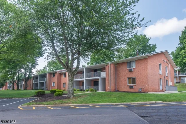 $1,675 | 2350 State Route 10, Morris Plains, NJ 07950