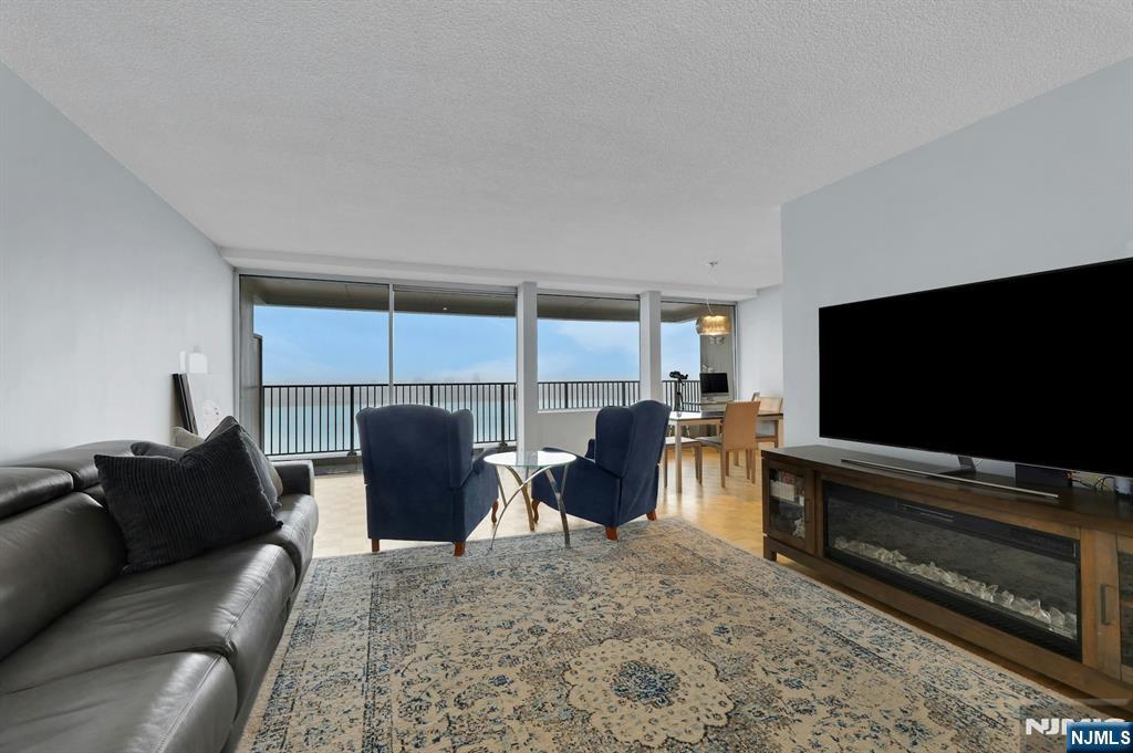 3 Horizon Road, Unit 1002 Fort Lee, NJ 07024 - Photo 12 of 50