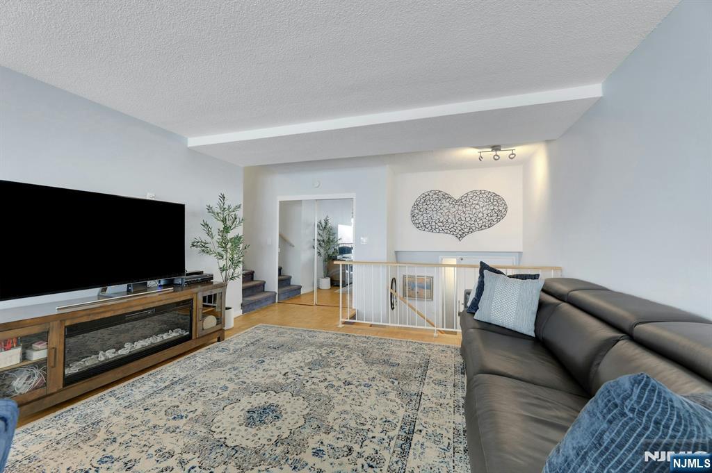 3 Horizon Road, Unit 1002 Fort Lee, NJ 07024 - Photo 15 of 50