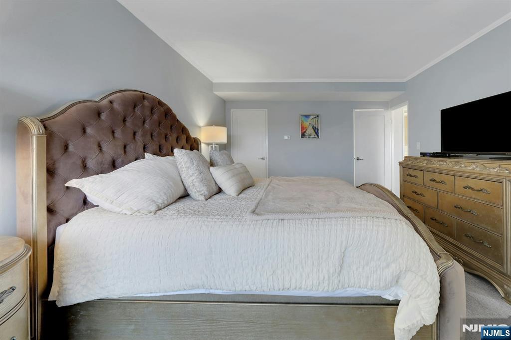 3 Horizon Road, Unit 1002 Fort Lee, NJ 07024 - Photo 41 of 50