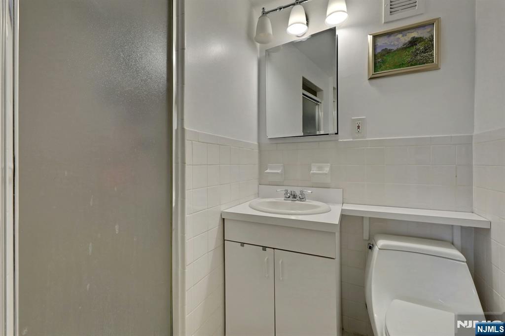 3 Horizon Road, Unit 1002 Fort Lee, NJ 07024 - Photo 42 of 50