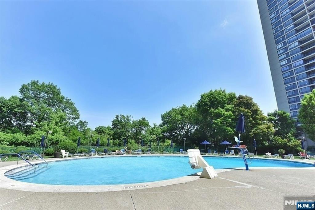 3 Horizon Road, Unit 1002 Fort Lee, NJ 07024 - Photo 47 of 50