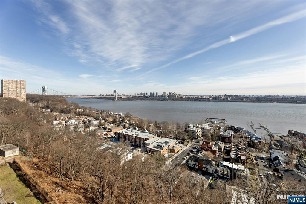 3 Horizon Road, Unit 1002 Fort Lee, NJ 07024 - Photo 10 of 50