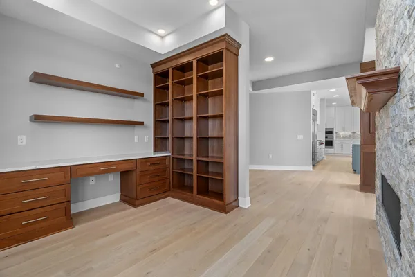 $2,000,000 | 1 Hill Farm Court, Unit 306, North Oaks, MN 55127