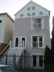 $2,200 | 714 North Elizabeth Street, Unit 1, Chicago, IL 60642