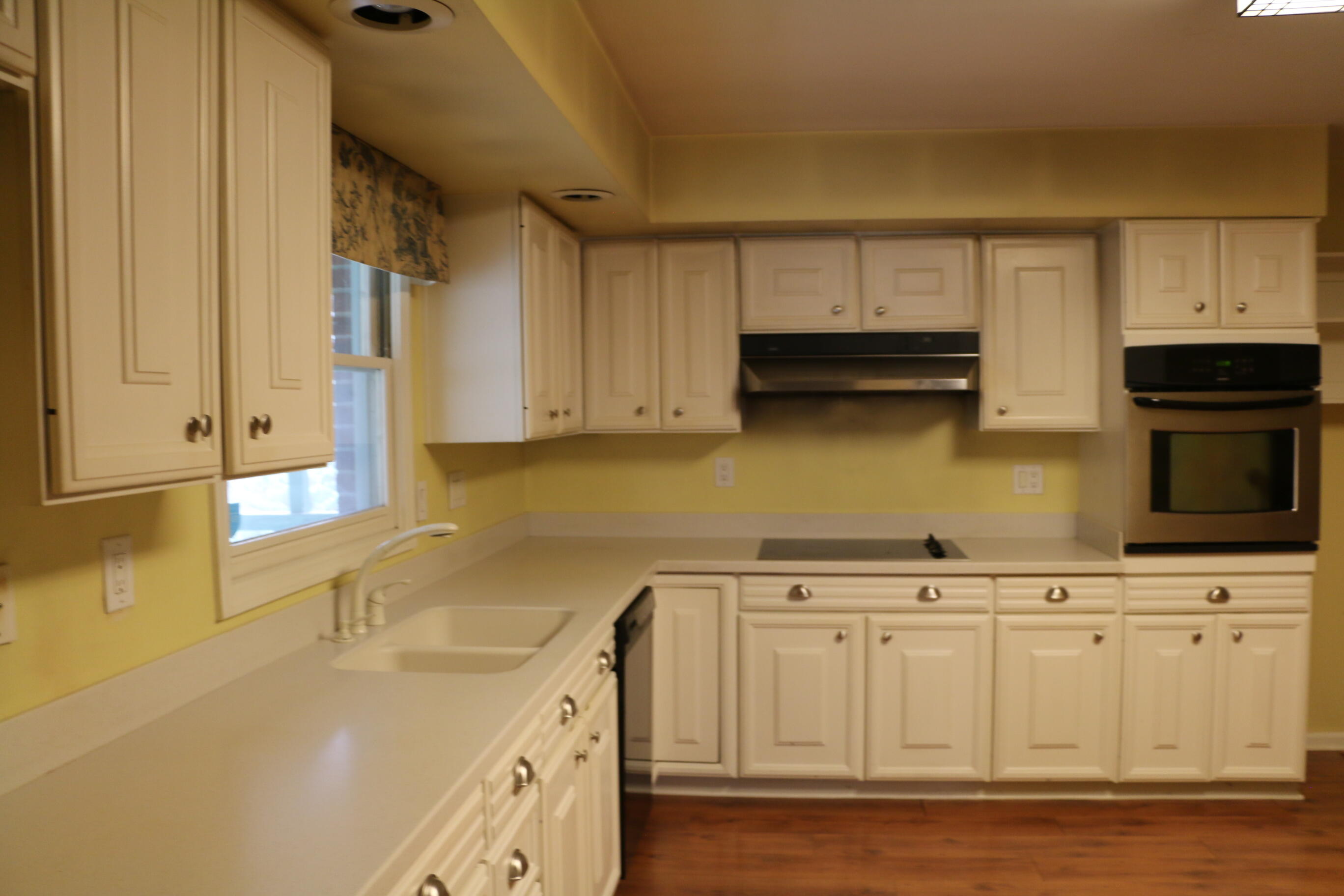 451 H Boone Trail Road Danville, KY 40422 - Photo 5 of 14 1-5