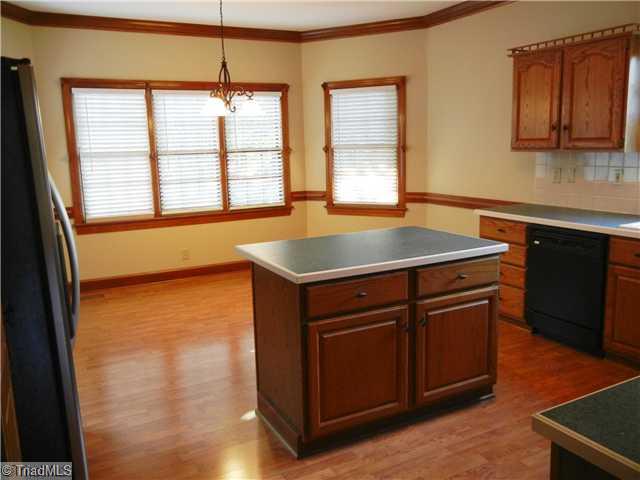 2630 Burke Farm Road Clemmons, NC 27012 - Photo 6 of 16 Kitchen. and Breakfast Area