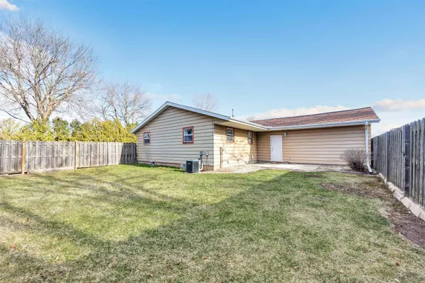 $299,900 | 1559 Langlade Avenue, Green Bay, WI 54304