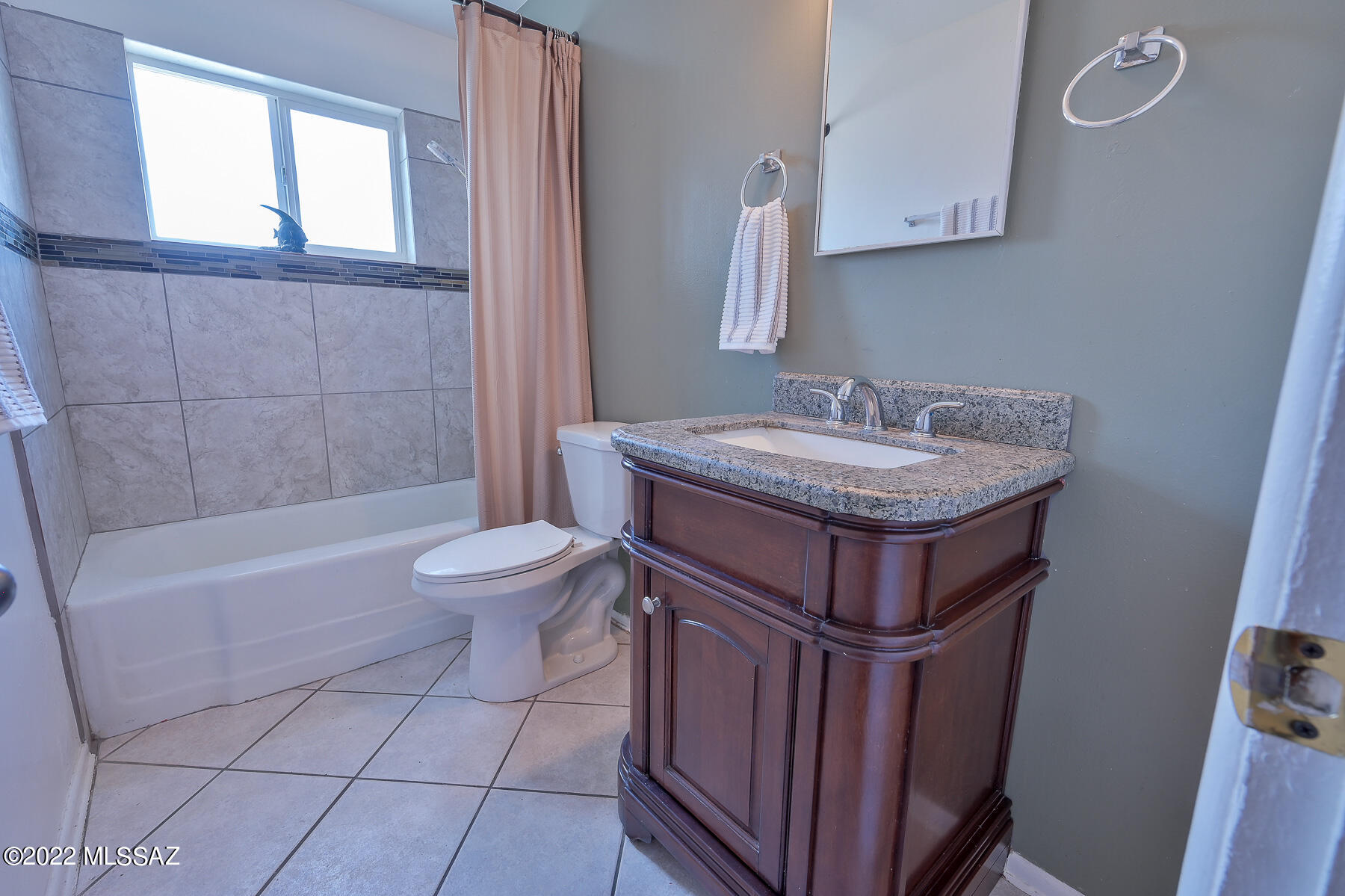 1307 North Swan Road Tucson, AZ 85712 - Photo 17 of 36 Gallery Image 17
