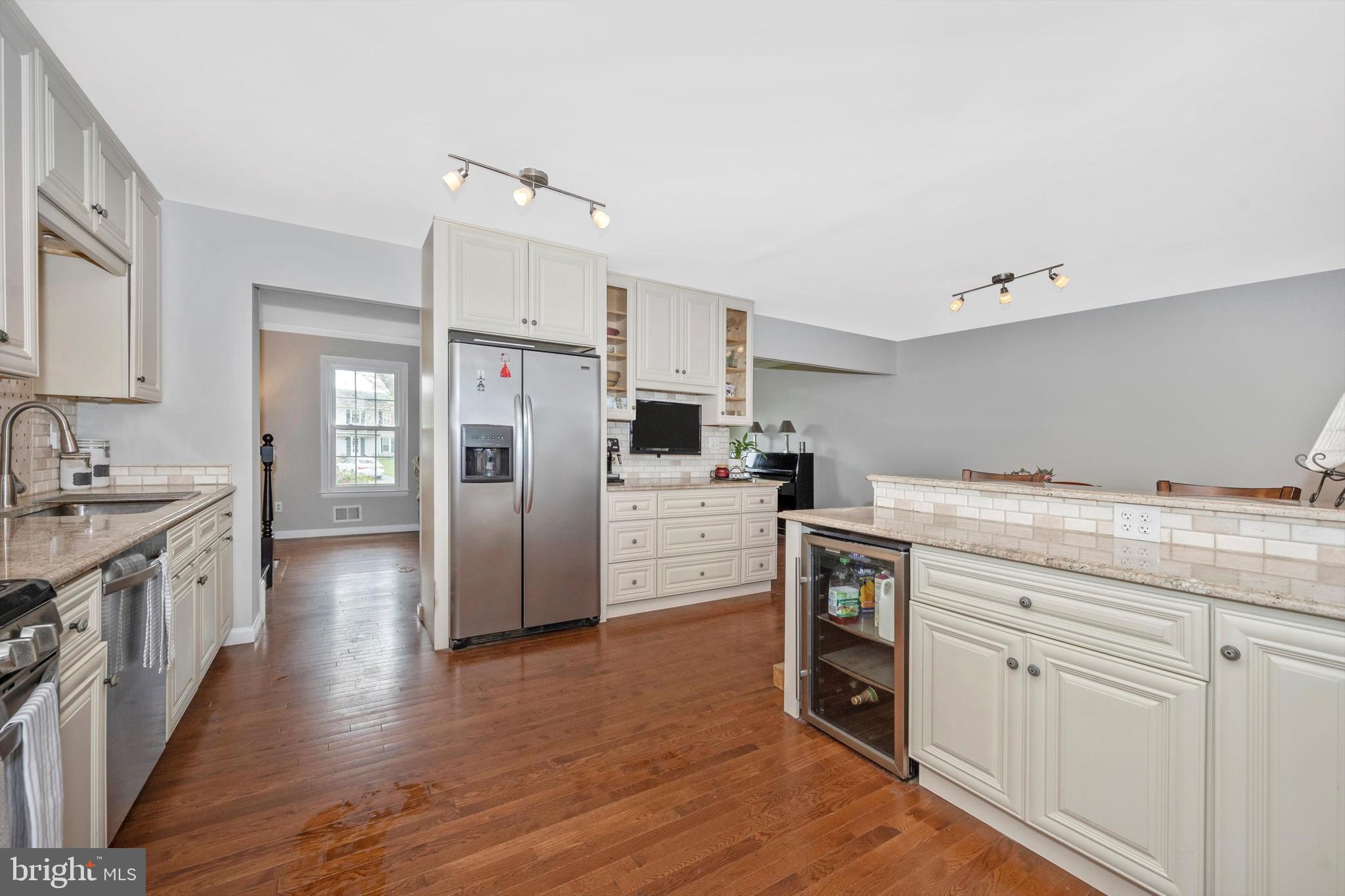 20009 Westerly Avenue Poolesville, MD 20837 - Photo 14 of 58 Gallery Image 14