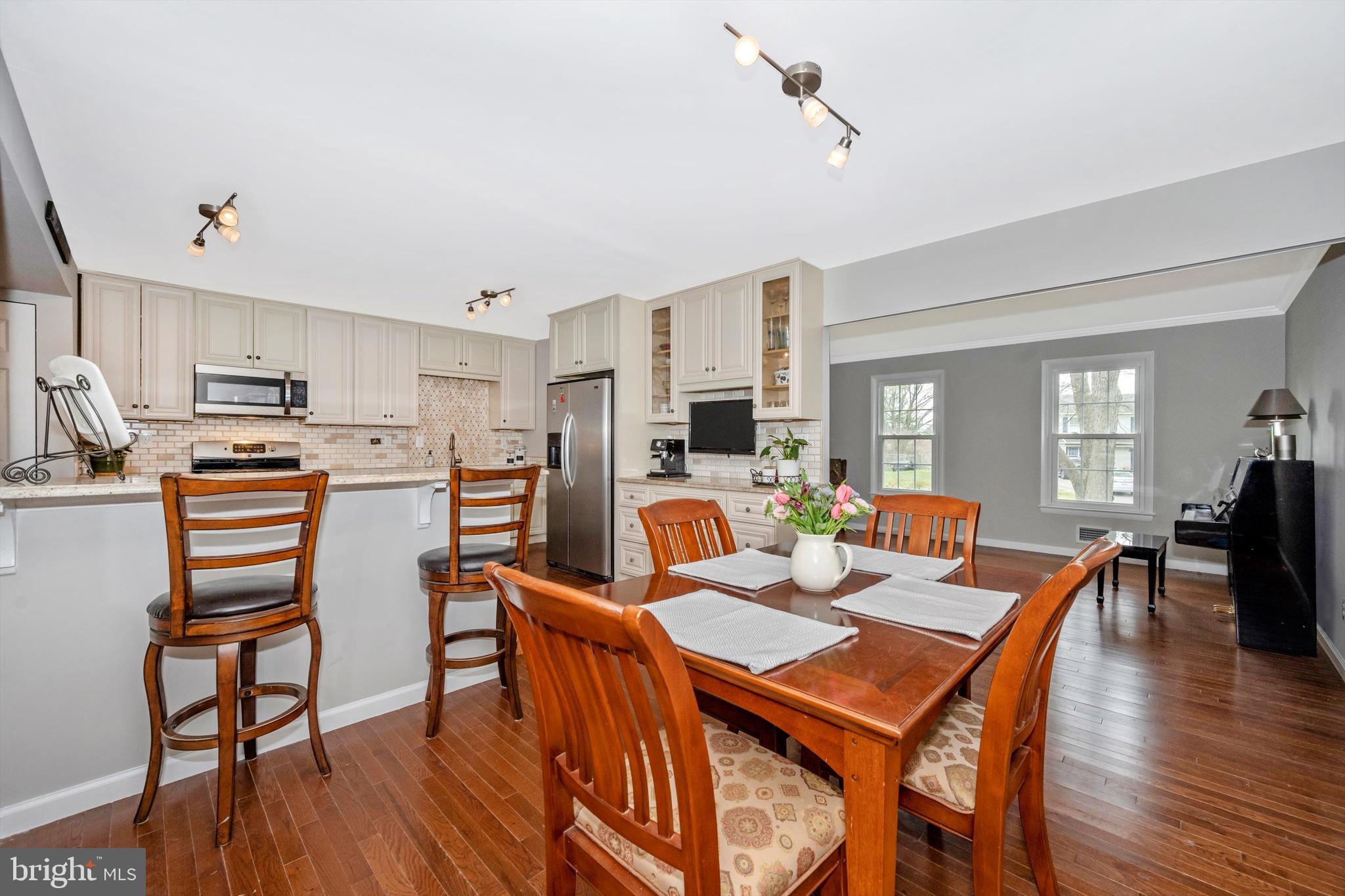 20009 Westerly Avenue Poolesville, MD 20837 - Photo 10 of 58 Gallery Image 10