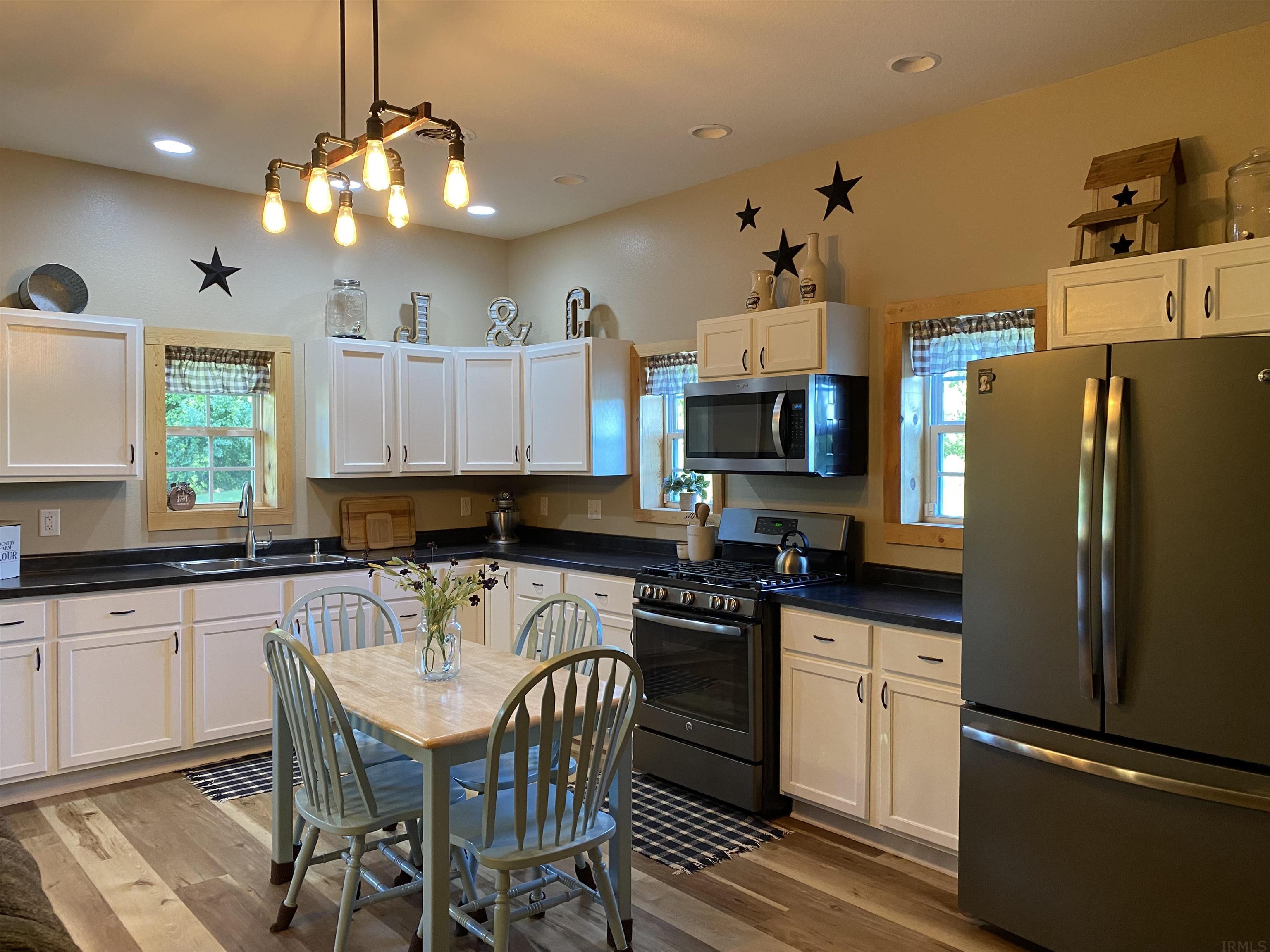 4655 Nestling Lane Rochester, IN 46975 - Photo 13 of 28 Gallery Image 13