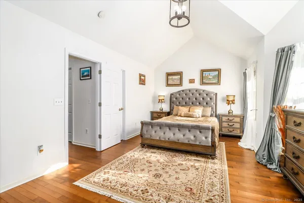 $599,900 | 17 Olde Village Circle, Unit 17, Wallingford, CT 06492