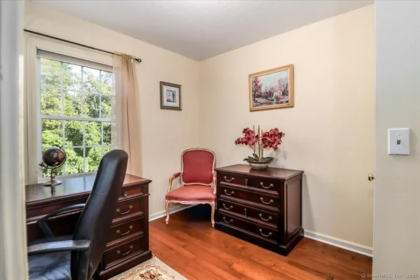 $599,900 | 17 Olde Village Circle, Unit 17, Wallingford, CT 06492