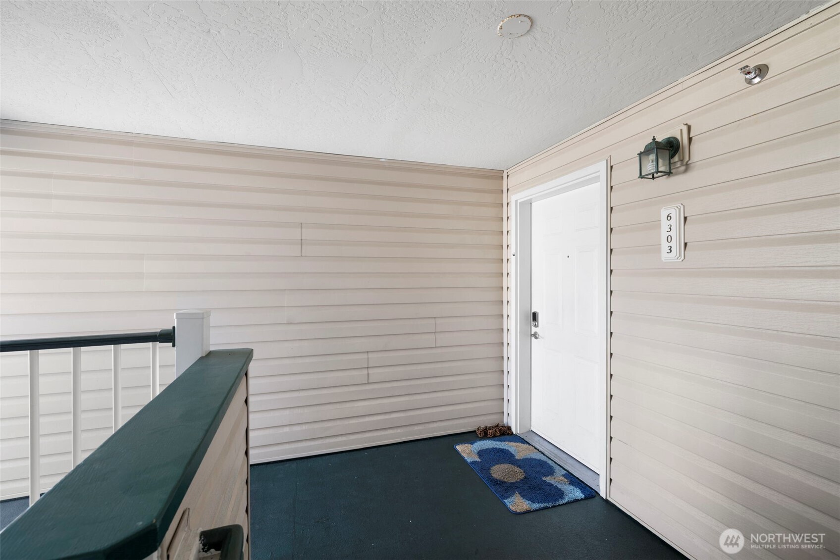 12423 4th Avenue West, Unit 6303 Everett, WA 98204 - Photo 2 of 26