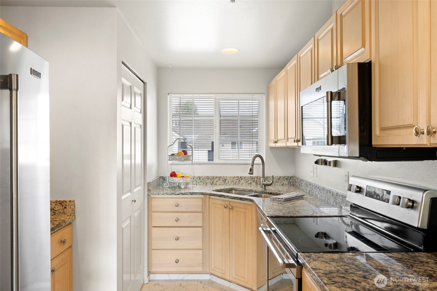 12423 4th Avenue West, Unit 6303 Everett, WA 98204 - Photo 10 of 26