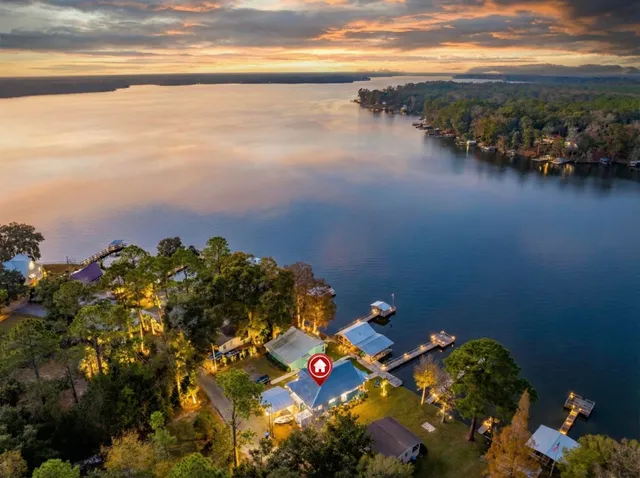 $449,000 | 1097 Drake Acres Road, Quincy, FL 32351