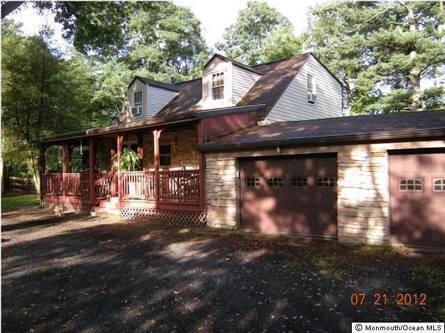 340 Brickyard Road Freehold, NJ 07728 - Photo 1 of 11 Primary Photo