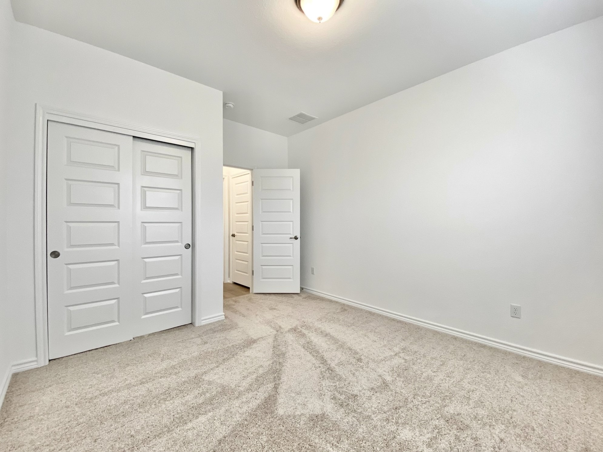 1852 Turtle Bay Loop Leander, TX 78641 - Photo 18 of 38 an empty room with closet