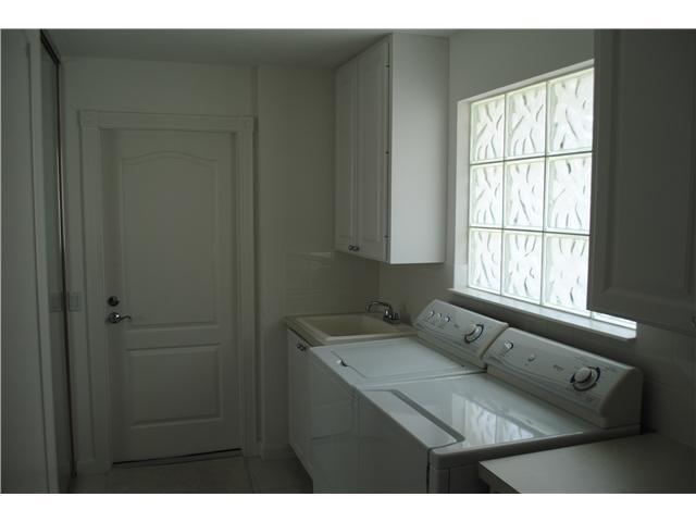 847 Southwest Balmoral Trace Stuart, FL 34997 - Photo 10 of 12 Gallery Image 10