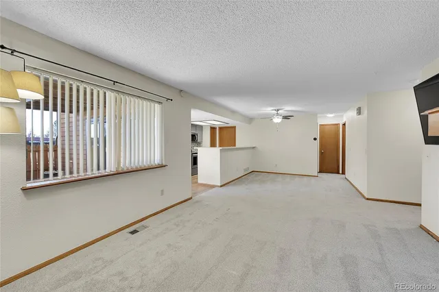 a view of a livingroom with an empty space