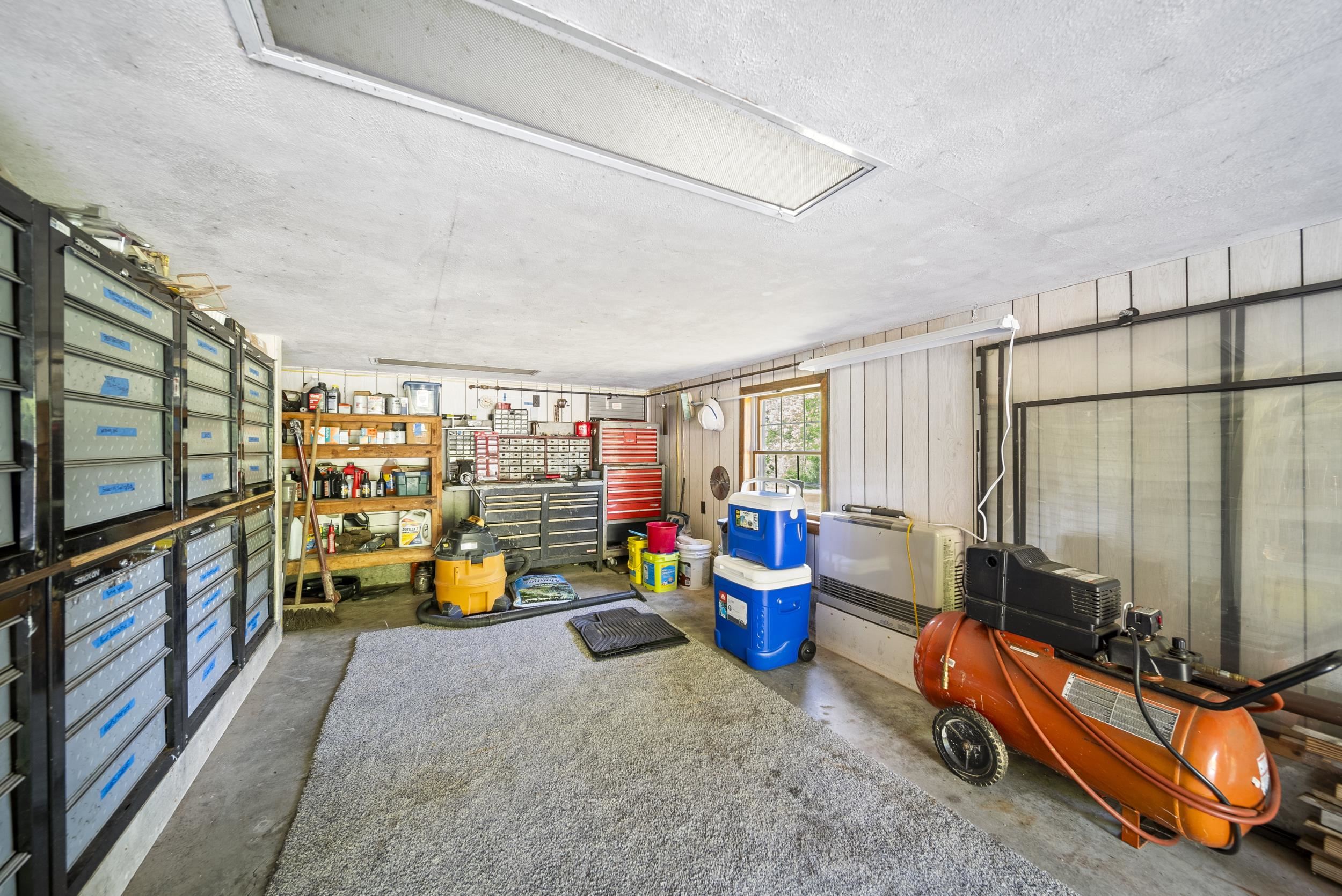 263 New Boston Road Goffstown, NH 03045 - Photo 31 of 40