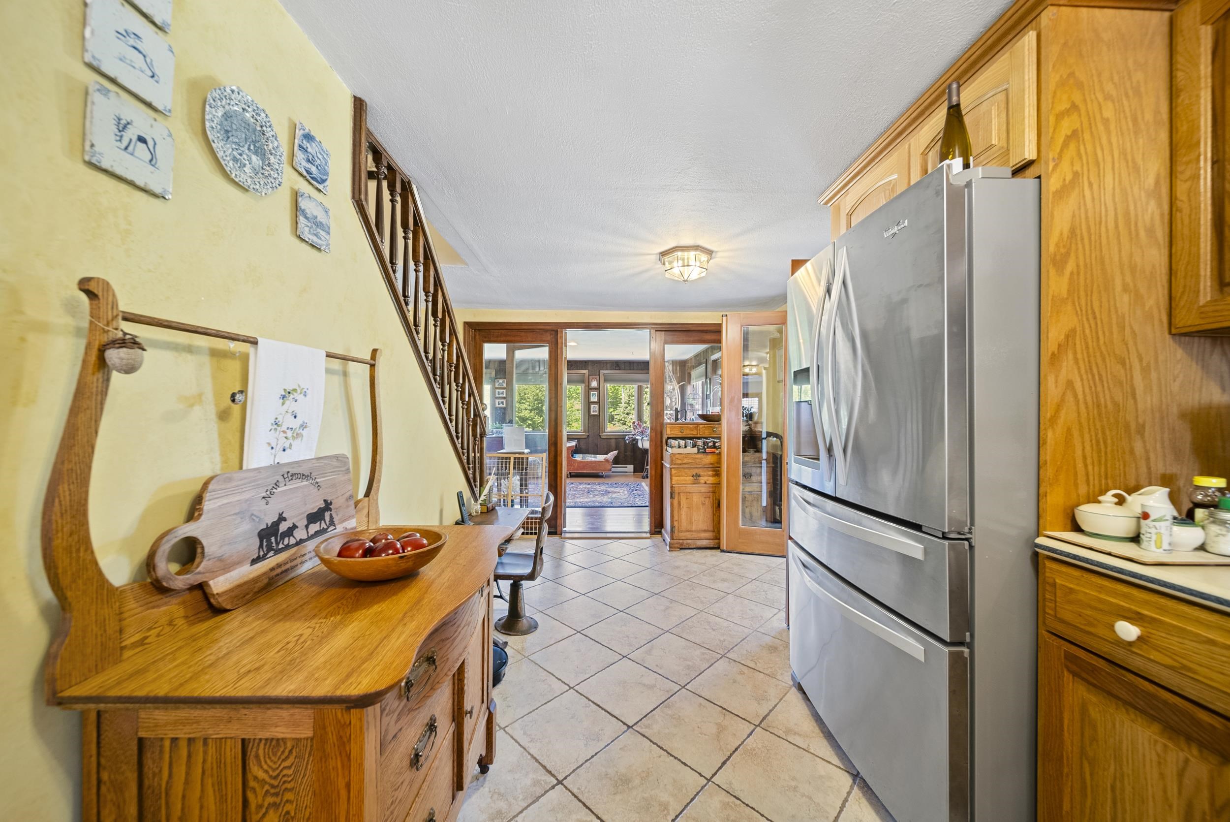 263 New Boston Road Goffstown, NH 03045 - Photo 4 of 40